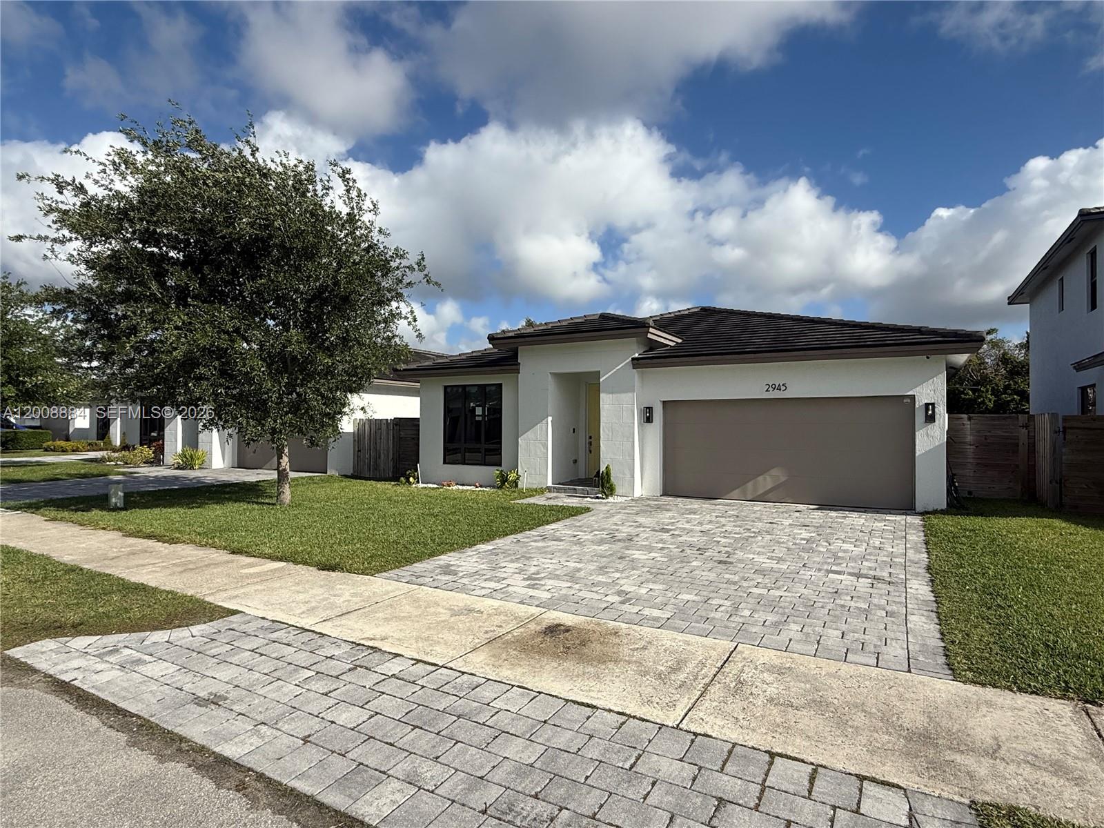 Property photo # 2