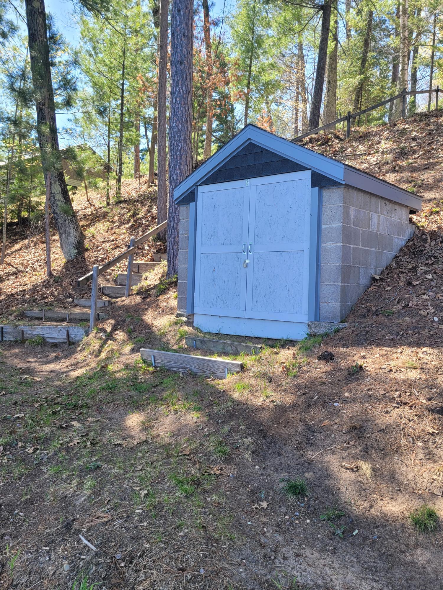 Bass Lake Property 1734 Bass Lake Rd W Photo 8