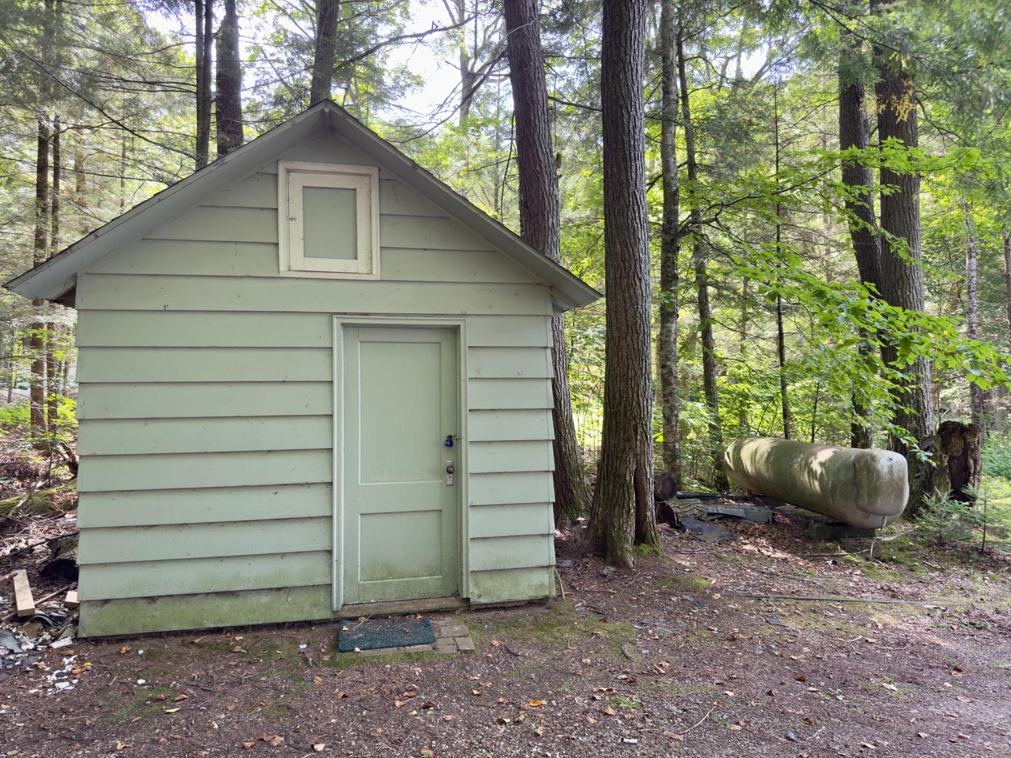 White Sand Lake Property 12891 Rocky Point Ln Photo 9