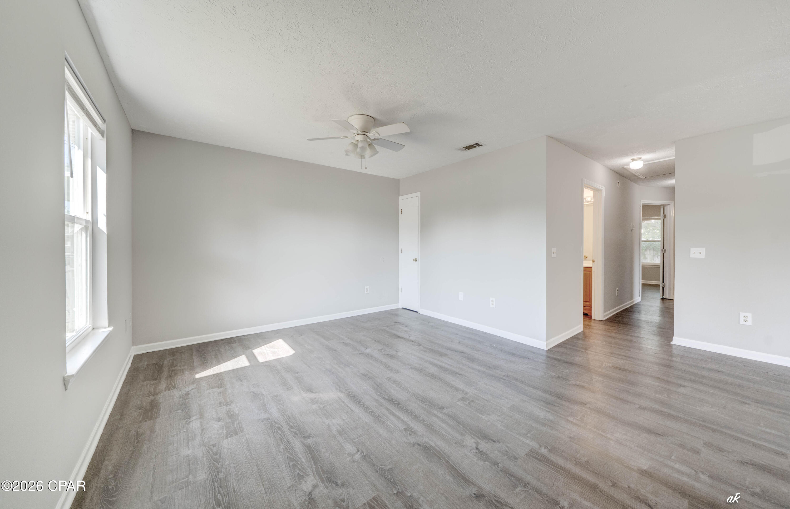 Image 3 For 3720 Burnham Way