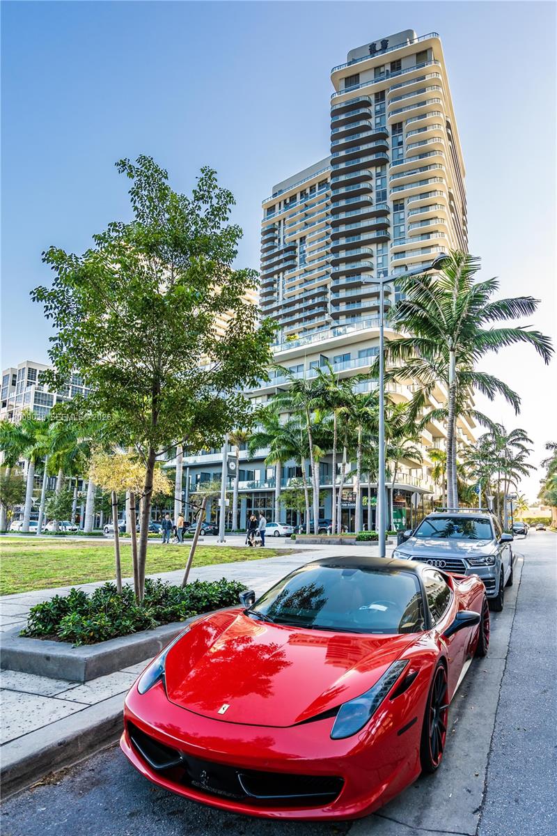 121 NE 34th St #2810, Miami FL 33137