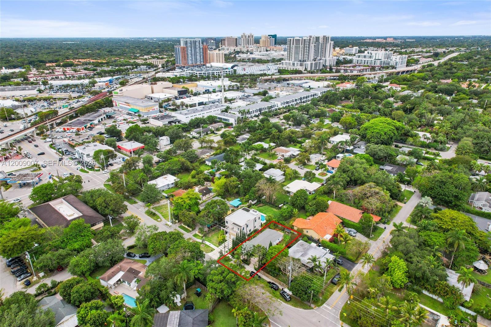 Homes for sale in South Miami, FL | 7840 Sw 67Th Ave, South Miami, FL 33143 | MLS# A12009007