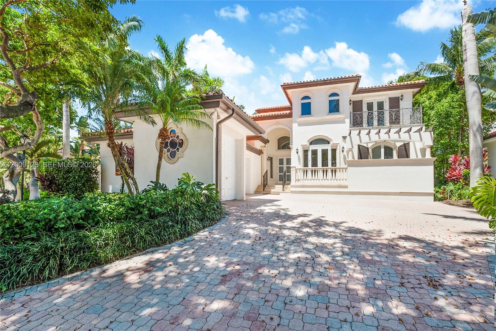 Deering Bay Estates