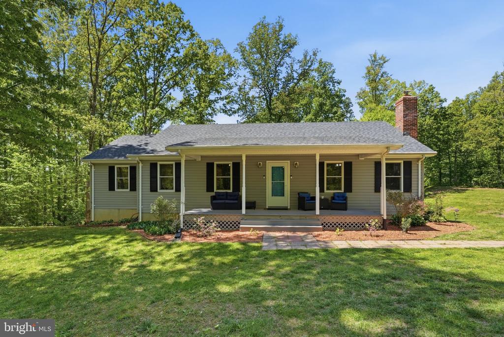 19134 DUPONT LN exterior