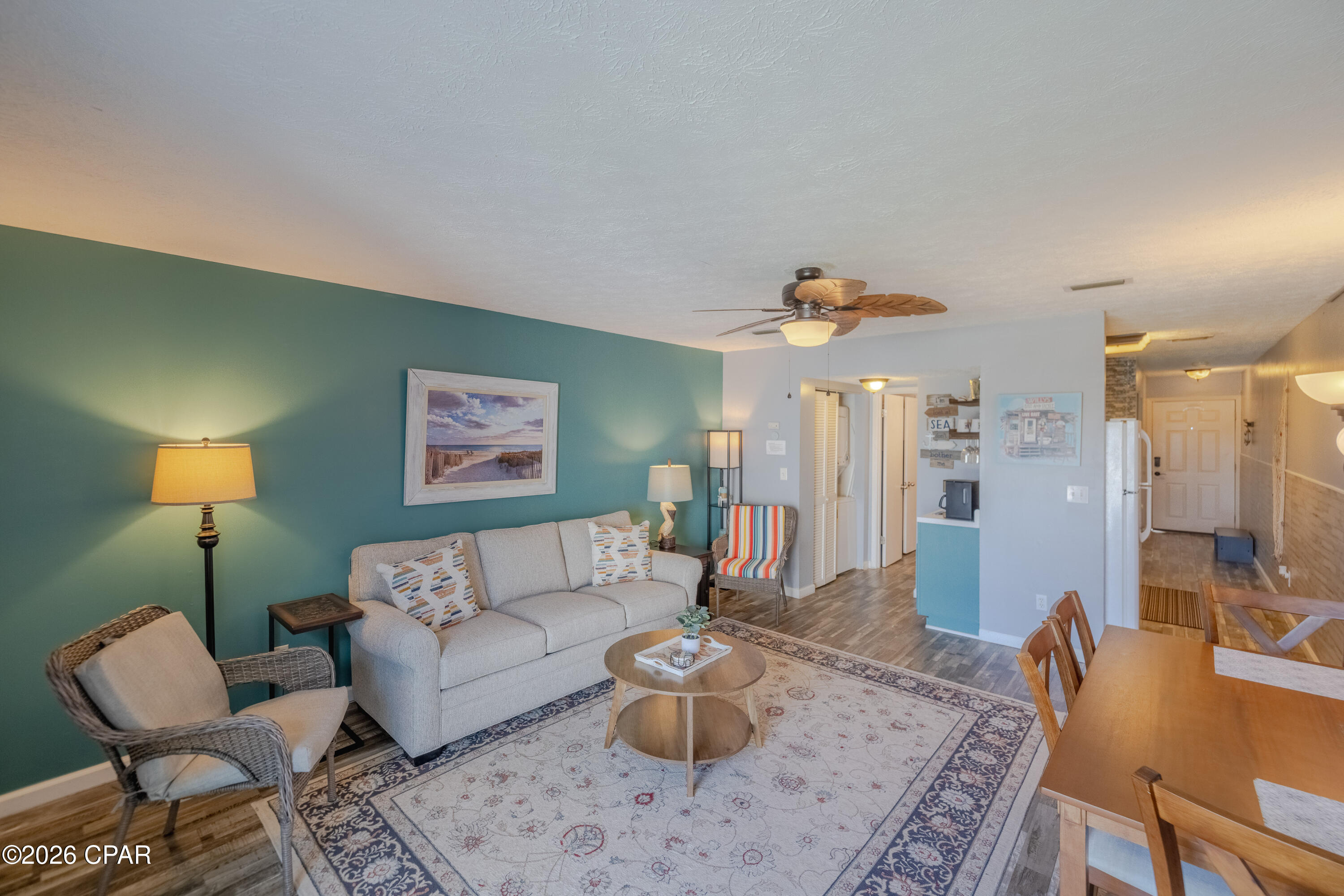 Image 3 For 301 Lullwater Drive 435