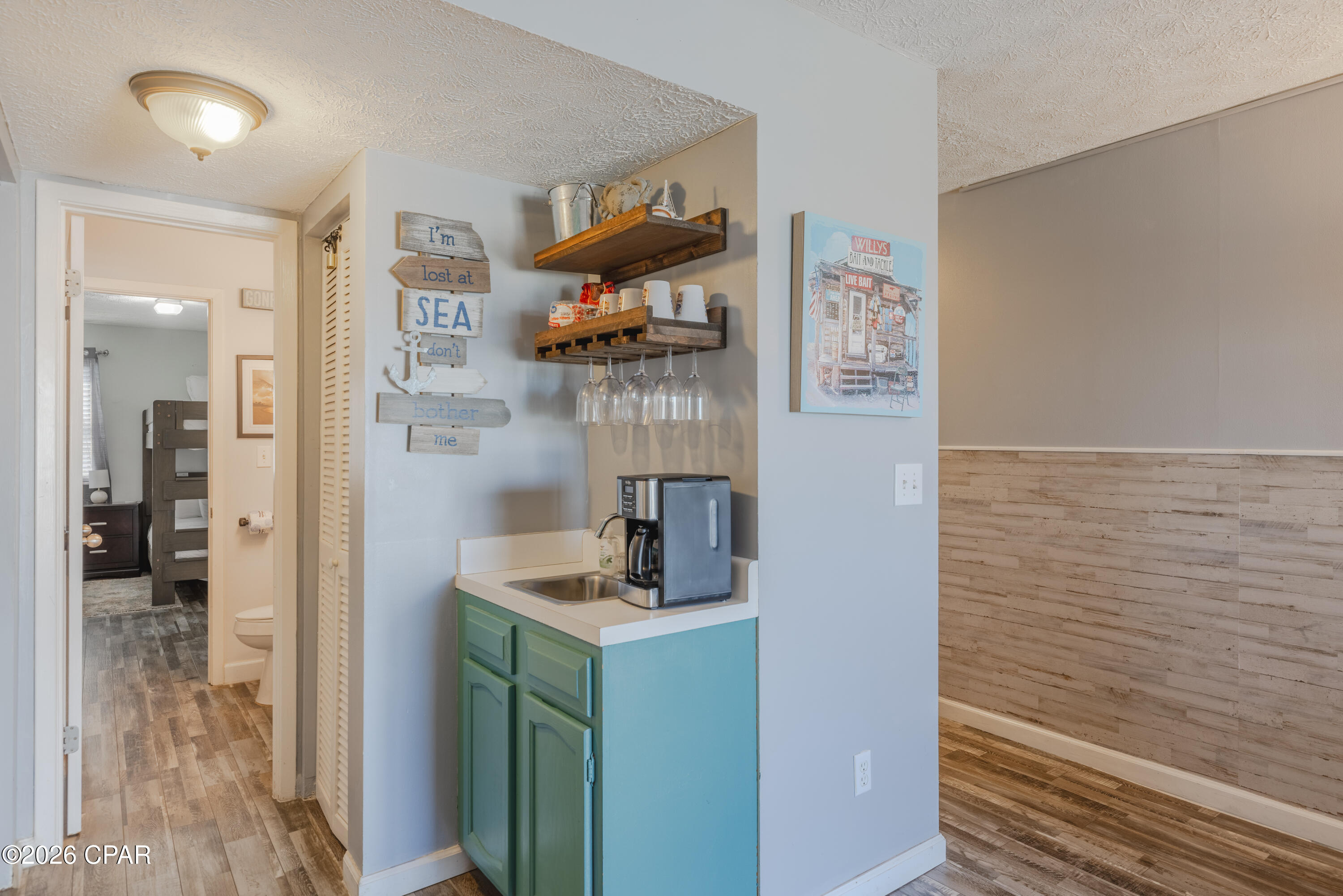 Image 6 For 301 Lullwater Drive 435