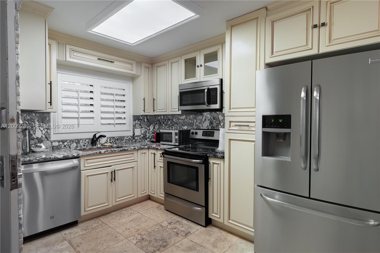 Homes for sale in Juno Beach, FL | 420 Celestial Wy, Juno Beach, FL 33408