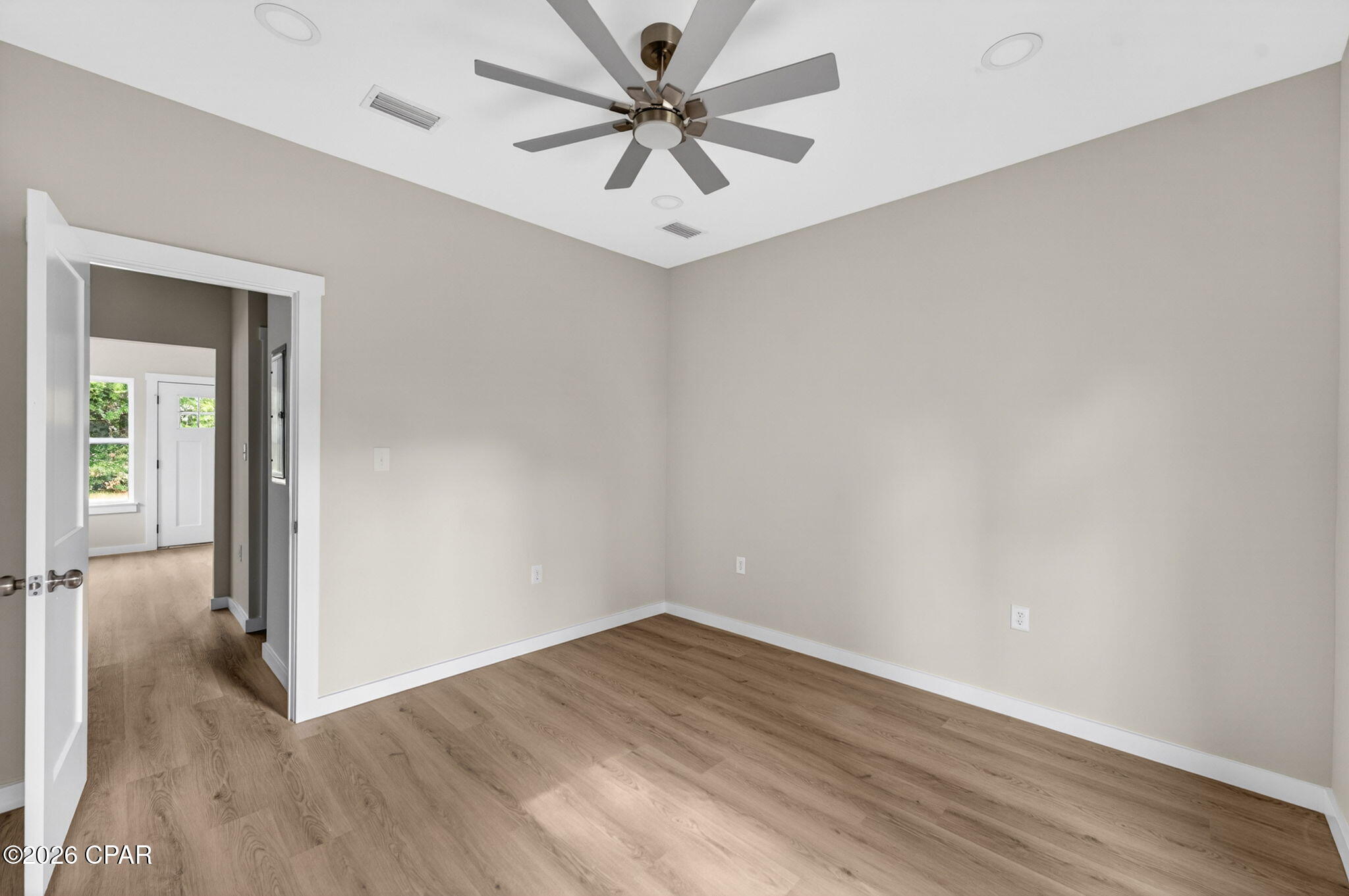 Image 19 For 812 Maple Avenue