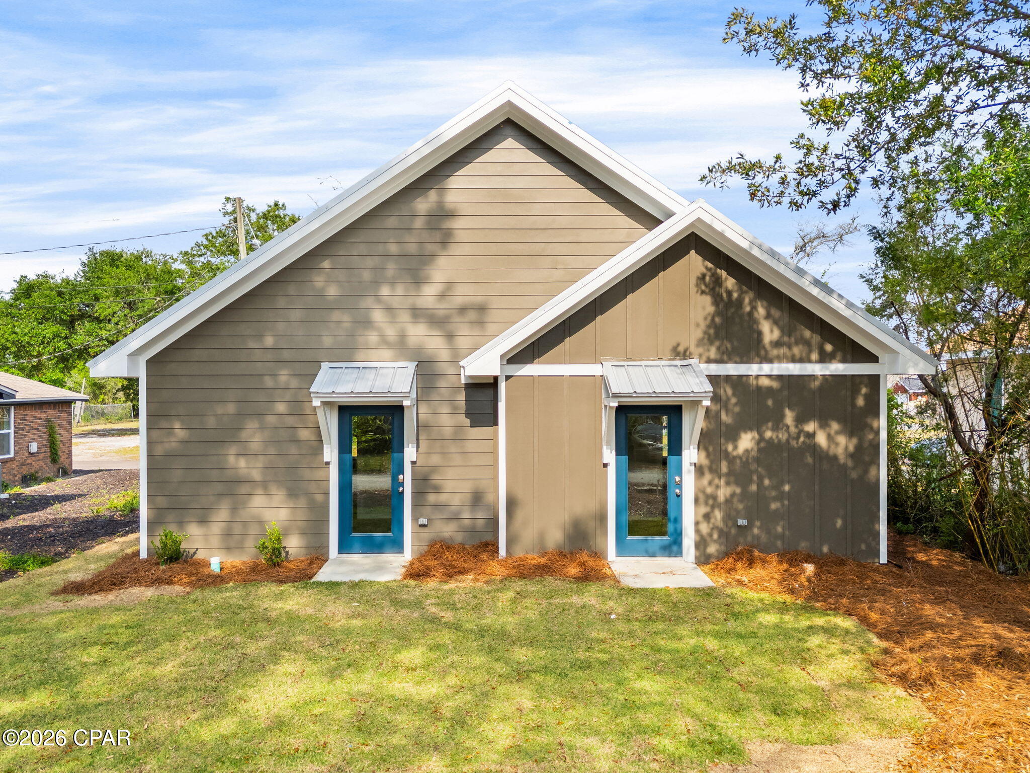Image 4 For 812 Maple Avenue