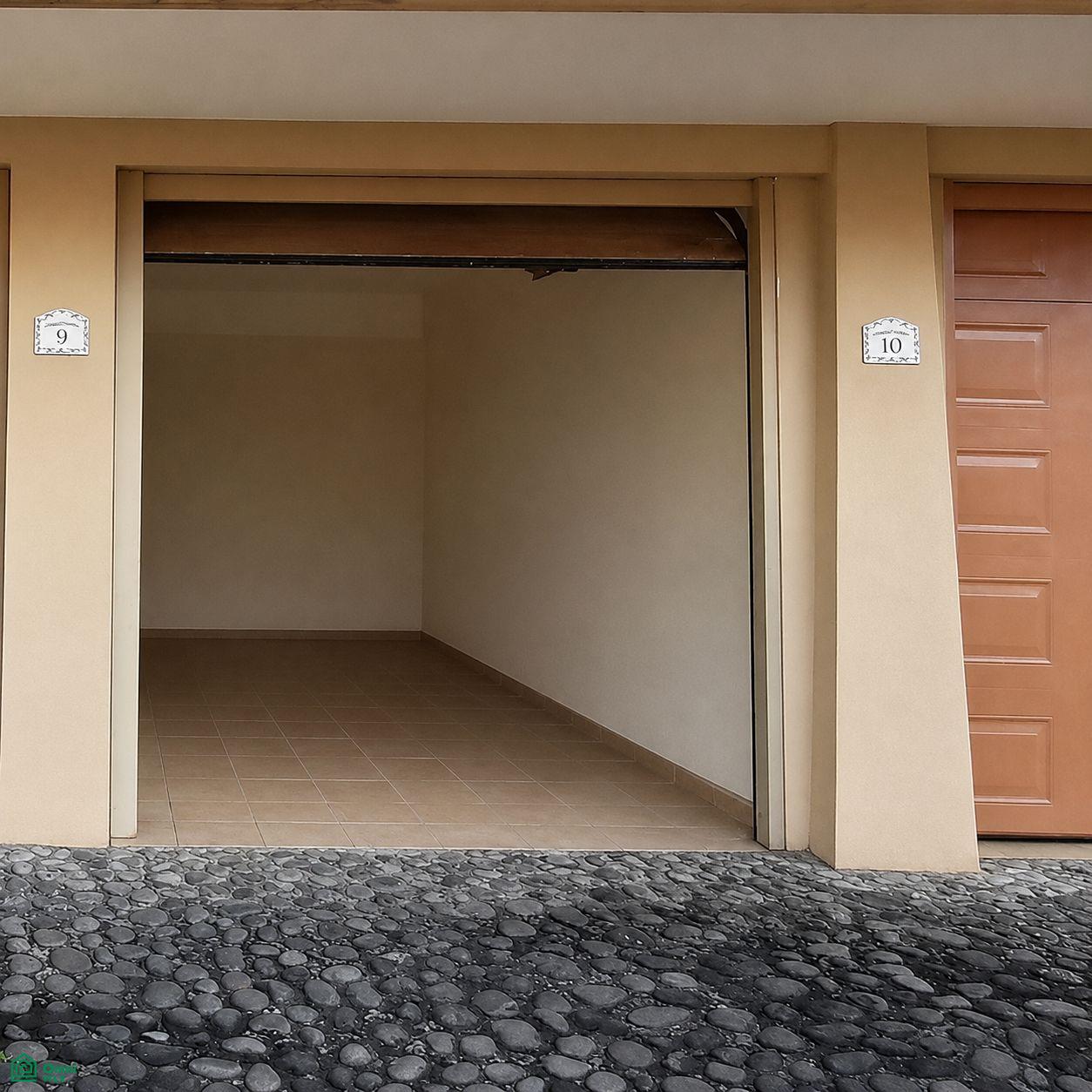  bed Commercial For Sale in Santa Cruz, Guanacaste - 1