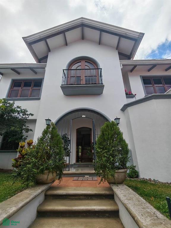 5 bed Single Family Homes For Sale in Curridabat, San Jose - 1