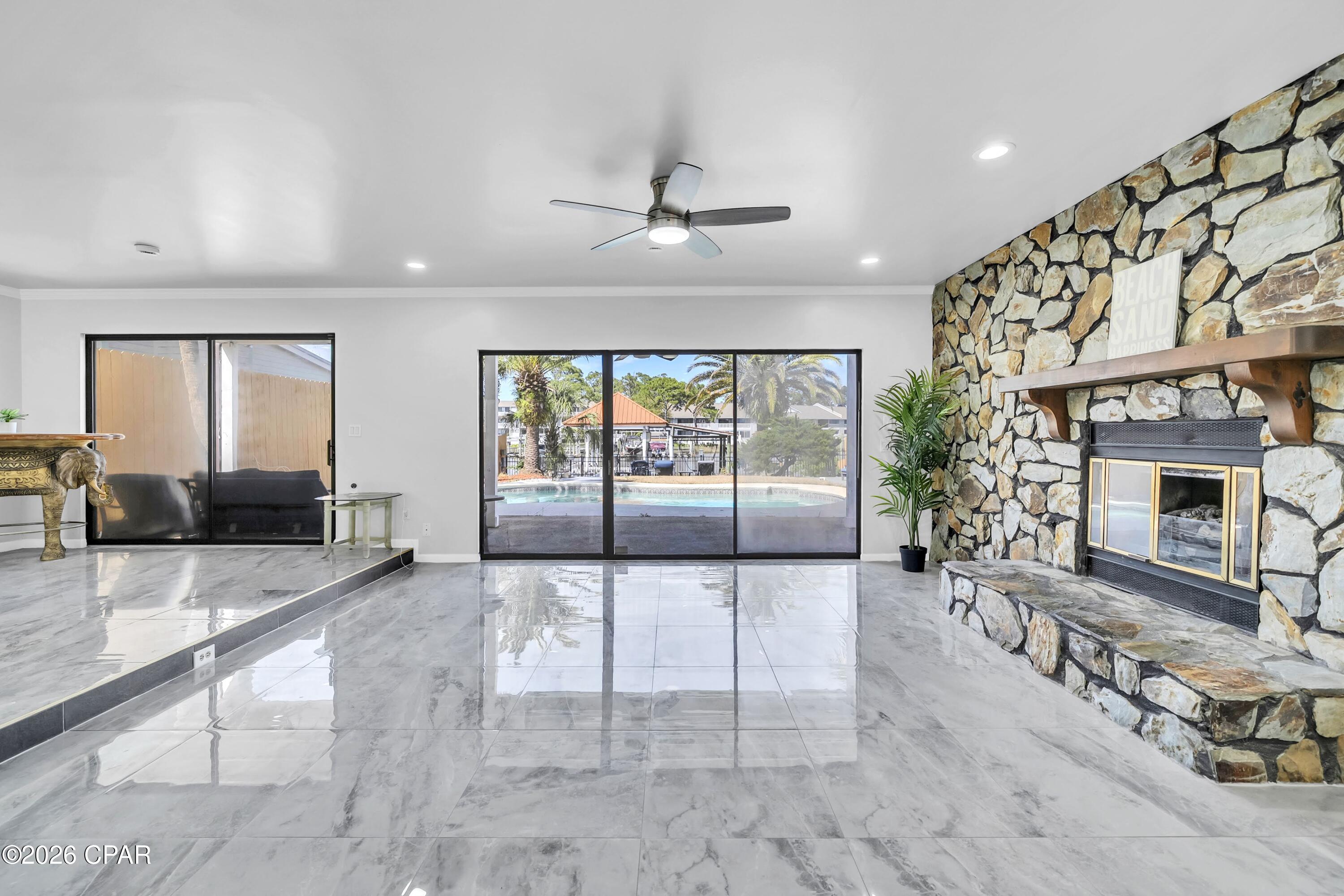 Image 17 For 8120 Lagoon Drive