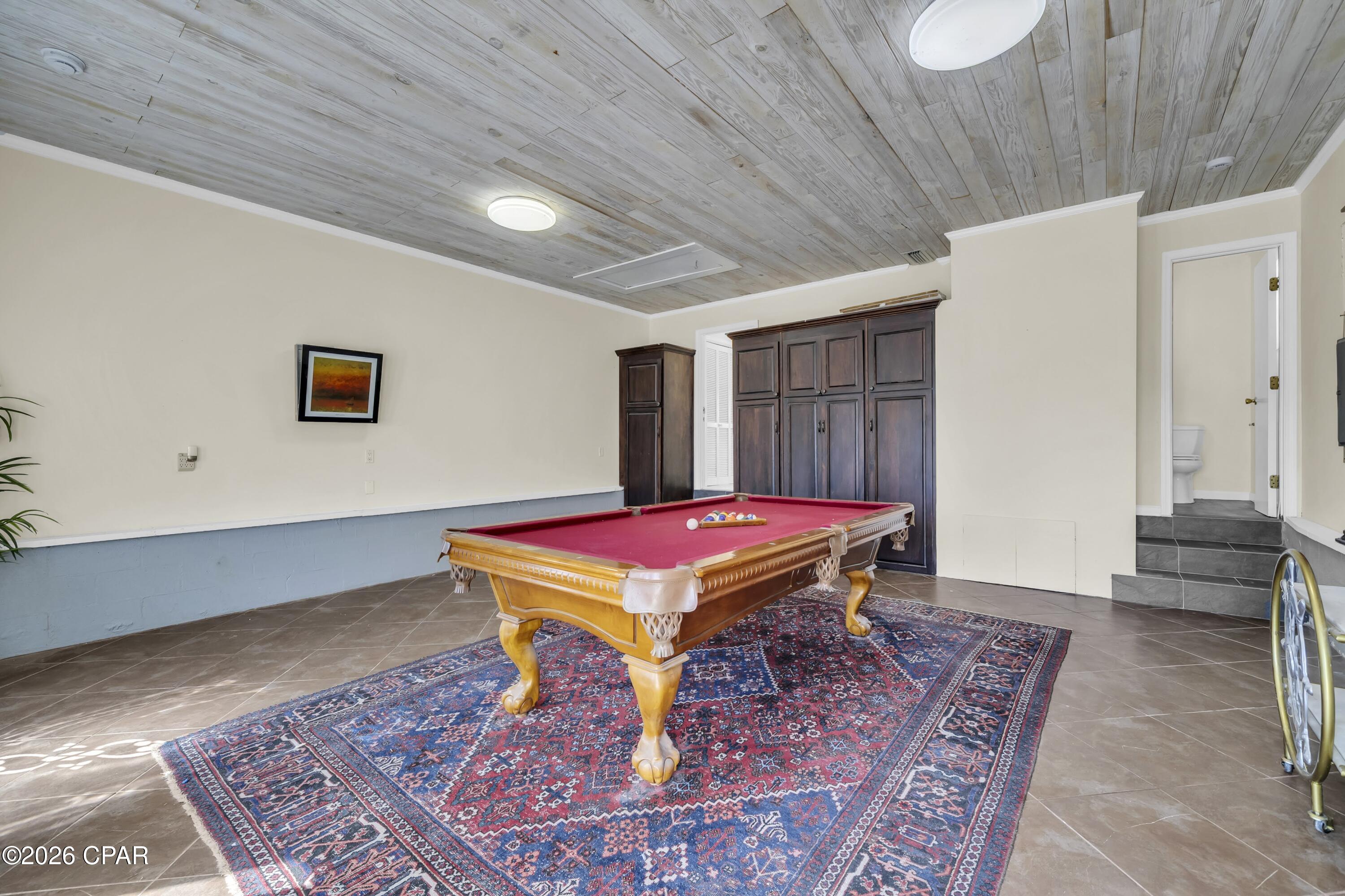 Image 31 For 8120 Lagoon Drive