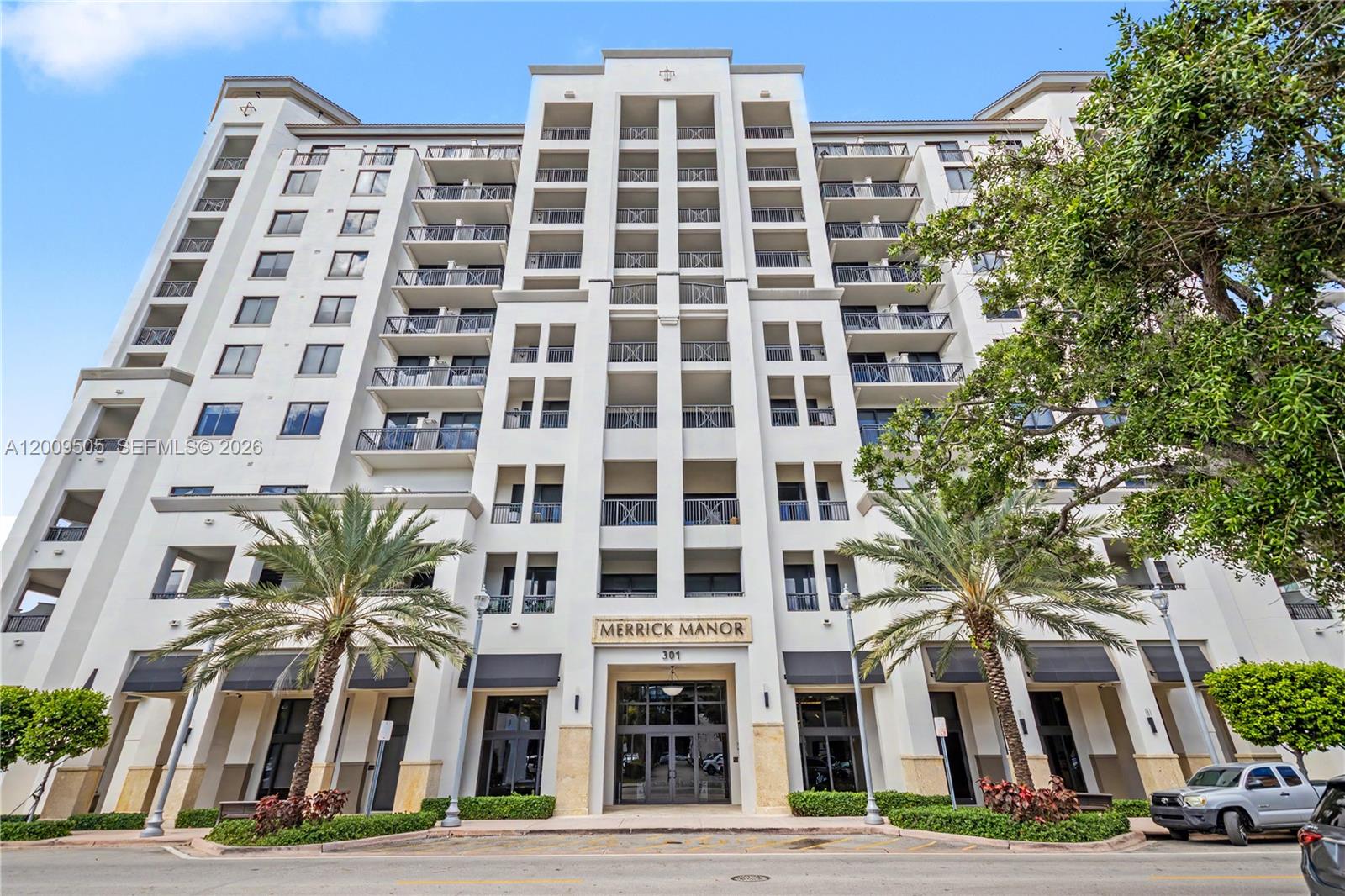 Merrick Manor Condo