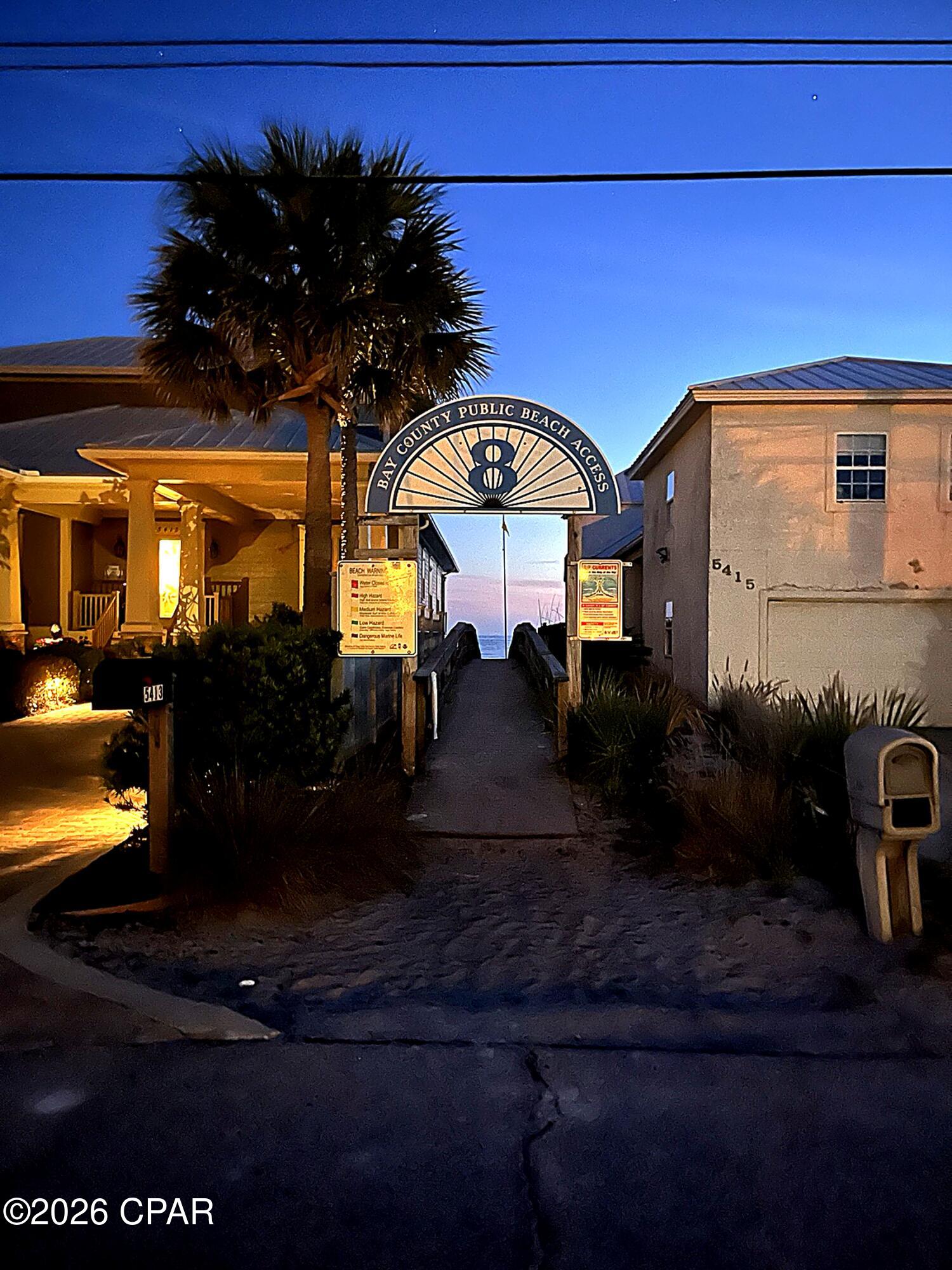 Listing photo id 43 for 5416 Gulf Drive