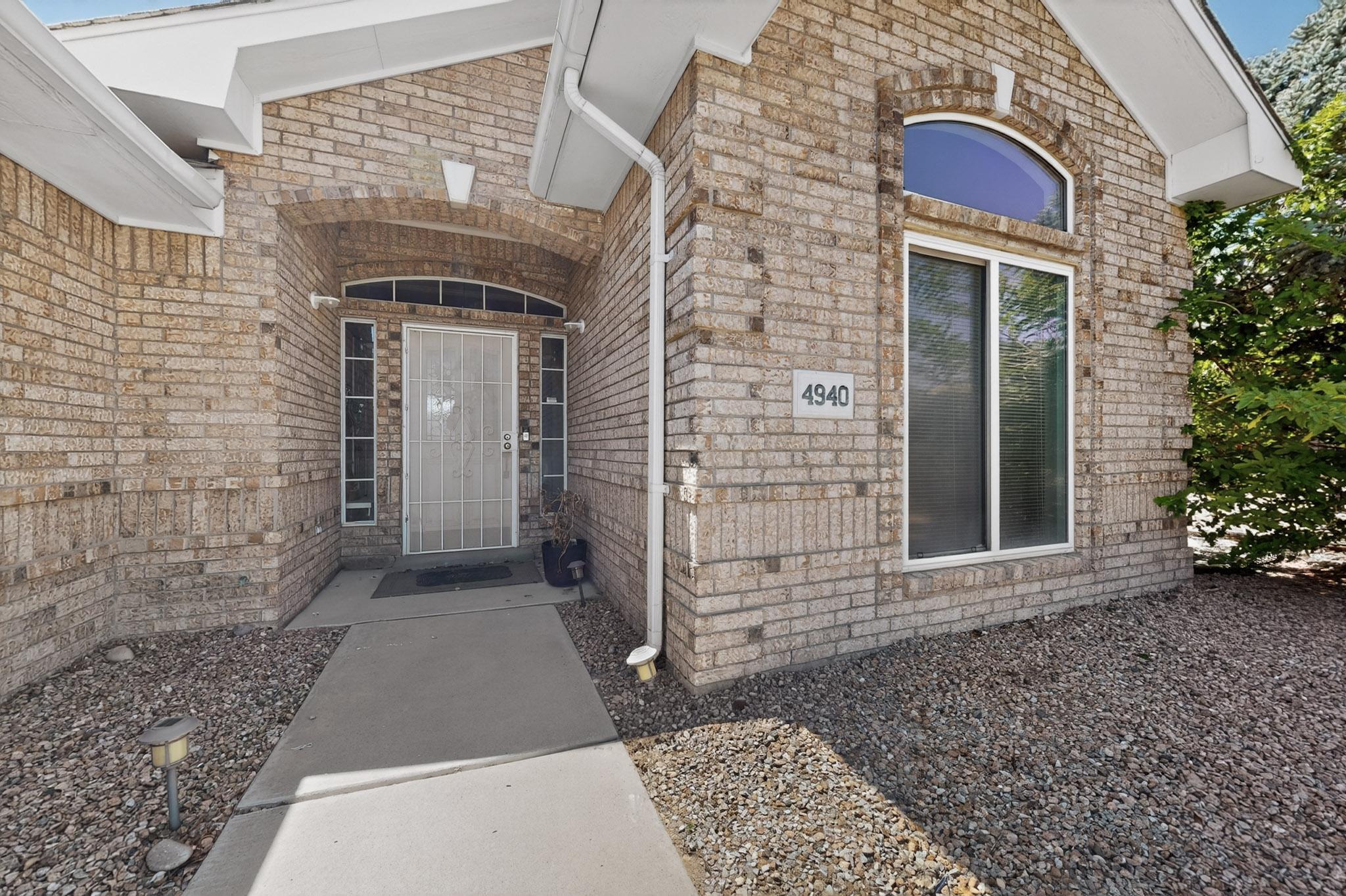 Homes for sale in Albuquerque, NM | 4940 Tb Catron Ave Nw, Albuquerque, NM 87114 | MLS# 1102520
