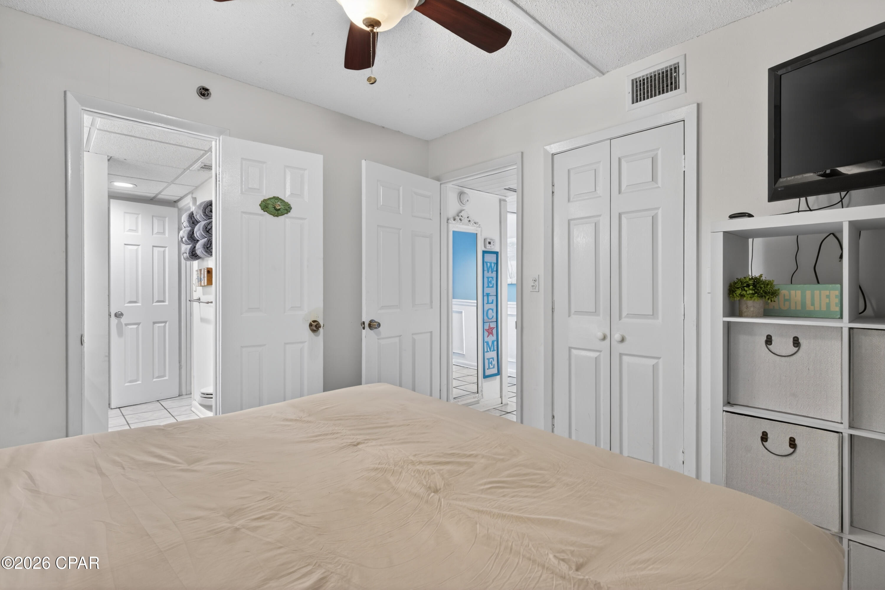 Image 19 For 9850 Thomas Drive 1103e