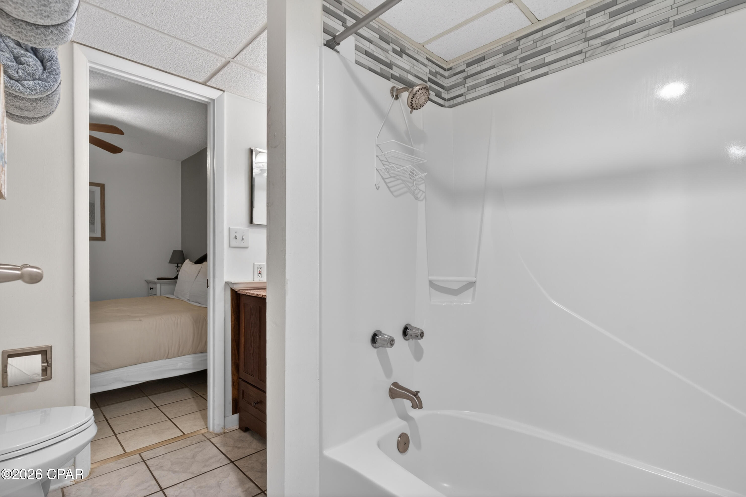 Image 20 For 9850 Thomas Drive 1103e