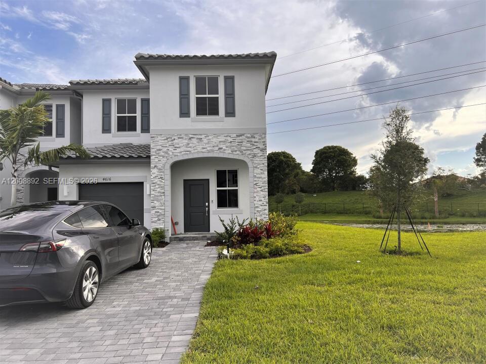 Property photo # 0