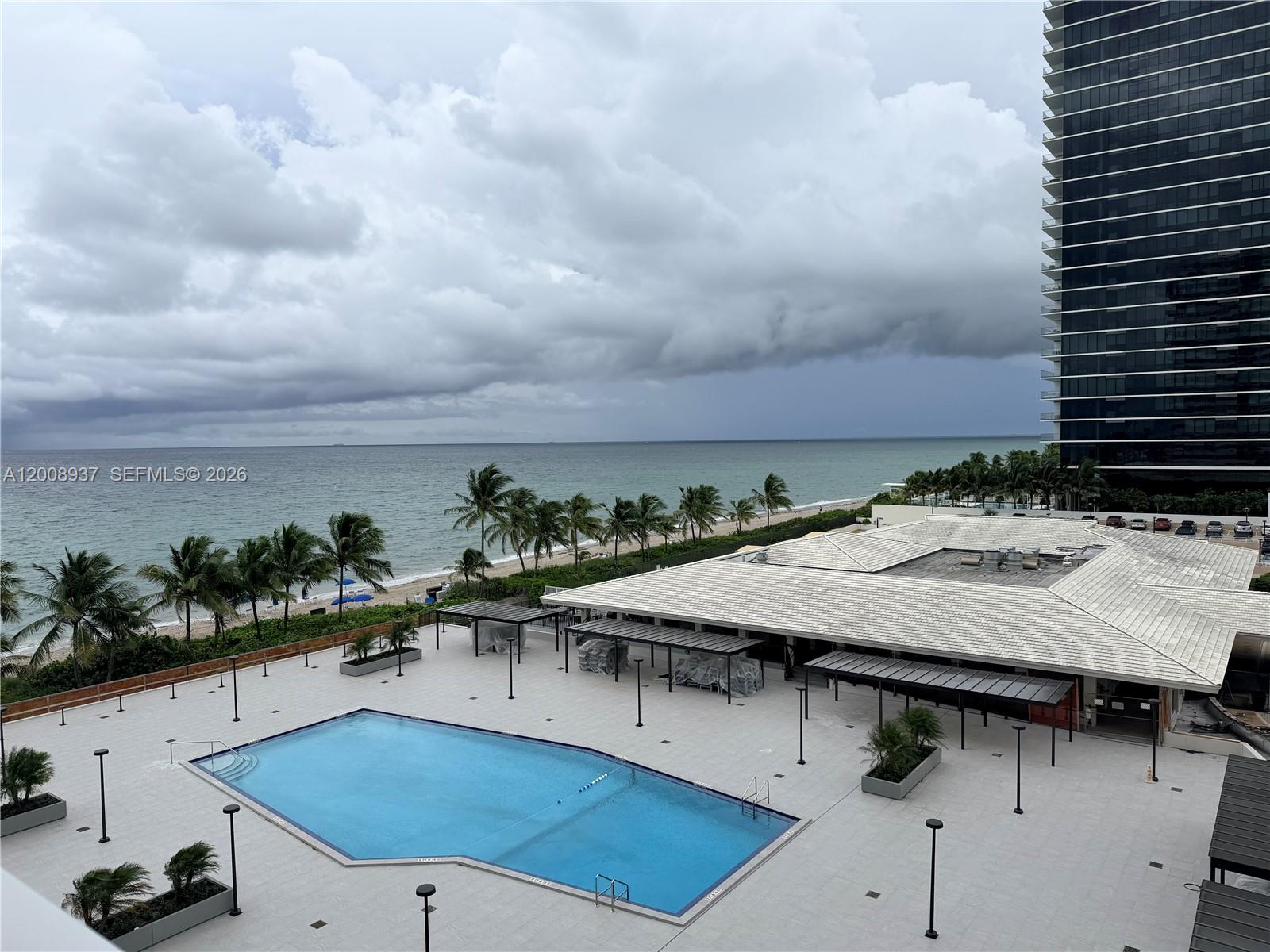 Hemispheres Condo