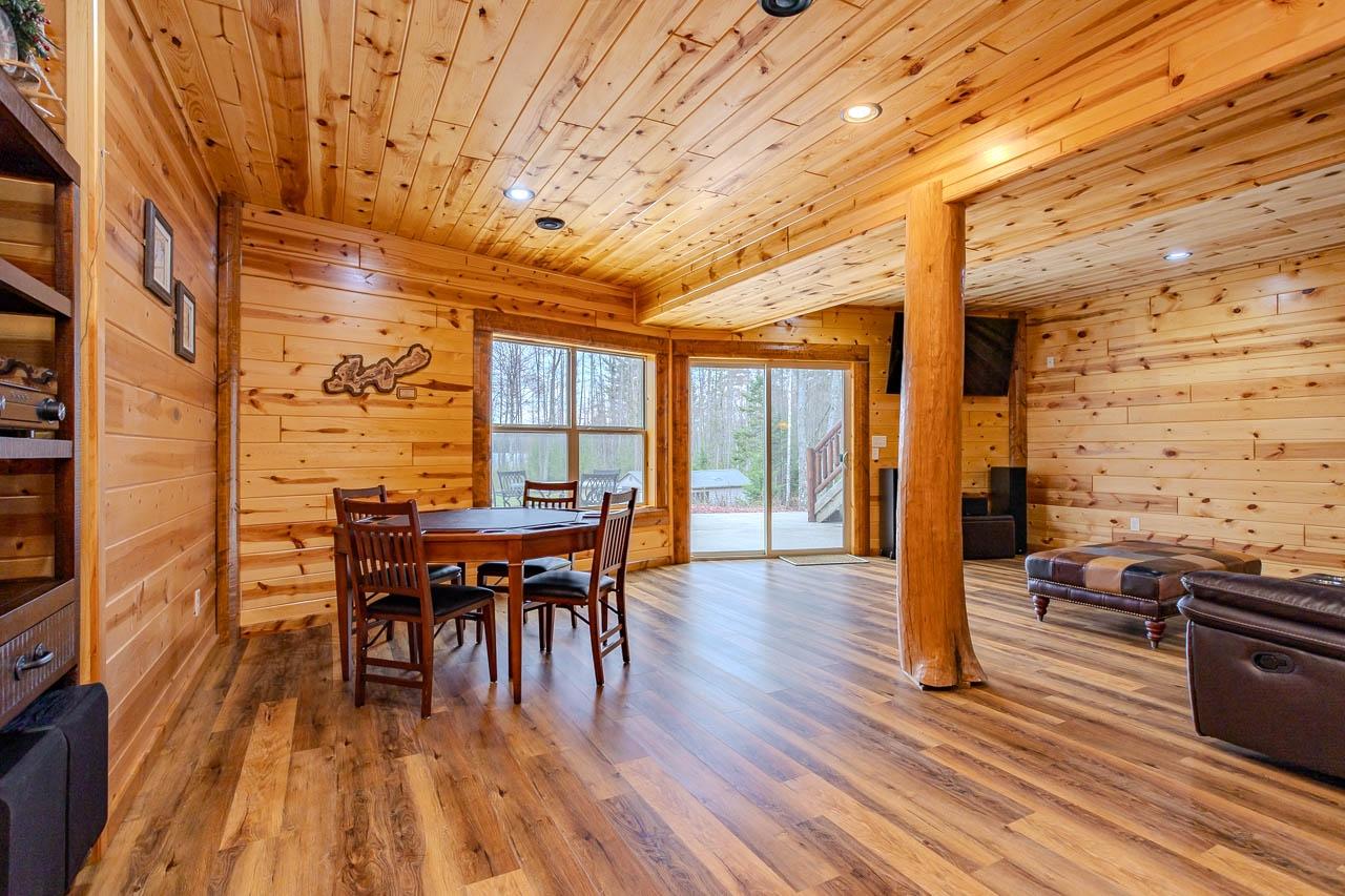 Lake Thompson Property 4387 Double Oaks Tr Photo 13