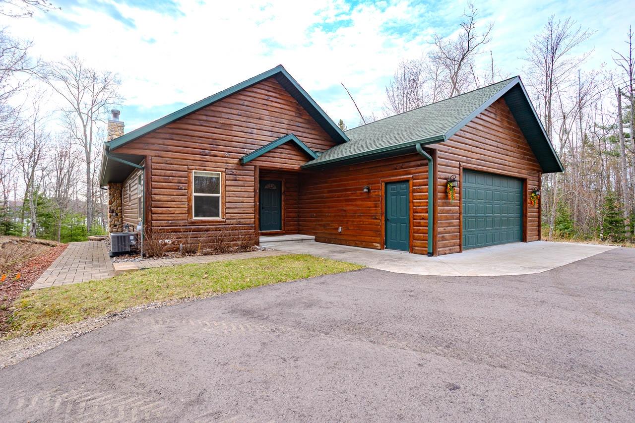 Lake Thompson Property 4387 Double Oaks Tr Photo 3