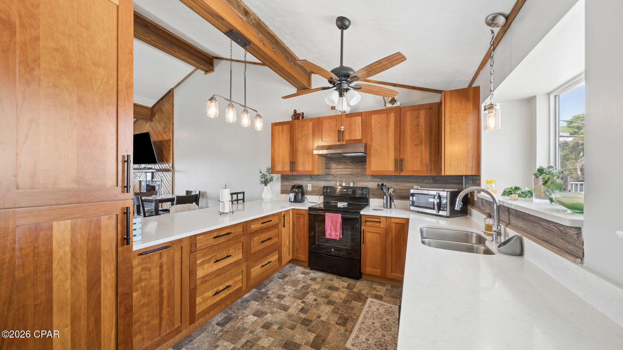Image 21 For 926 Pitts Avenue