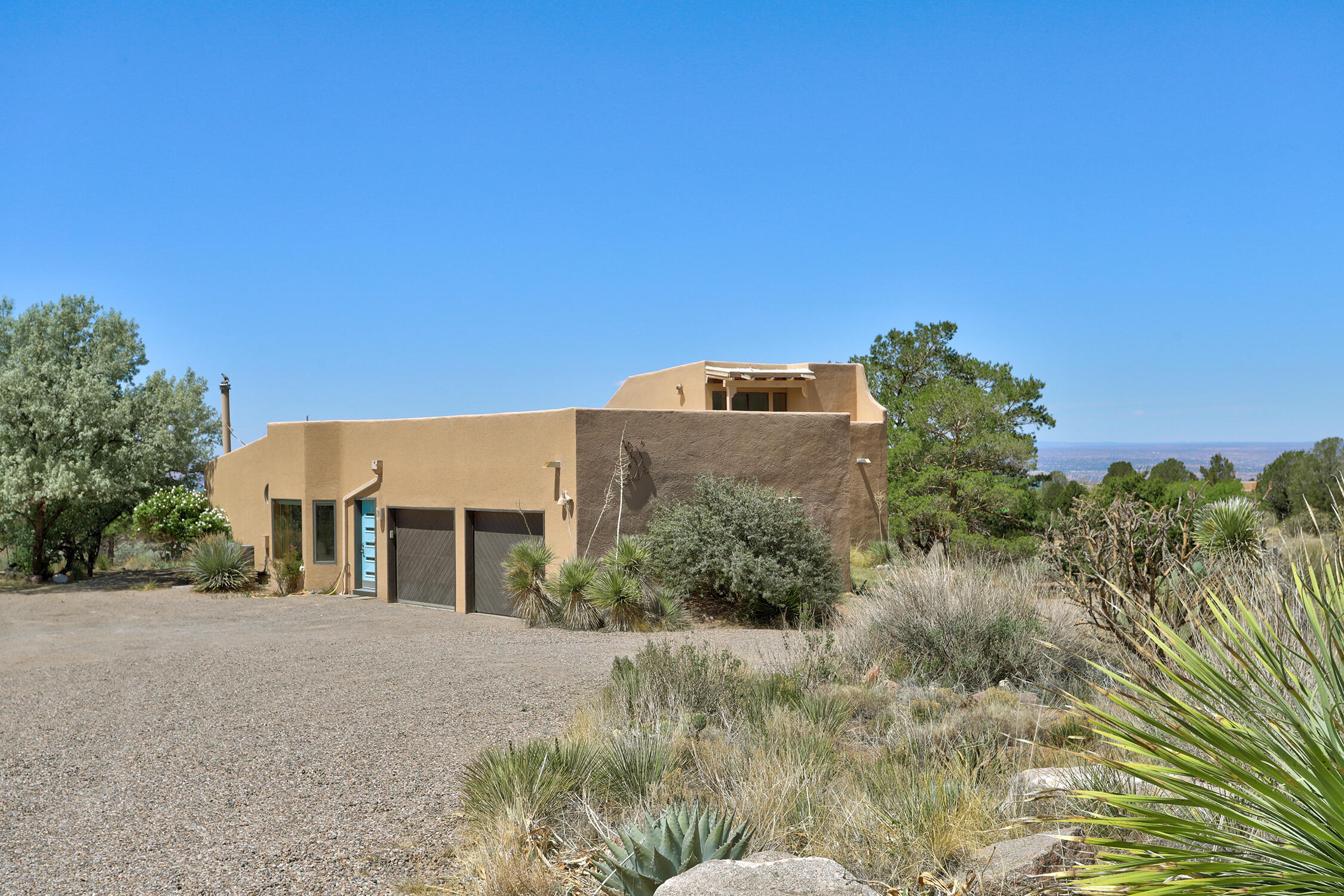 914 Tramway Lane NE Albuquerque, NM 87122