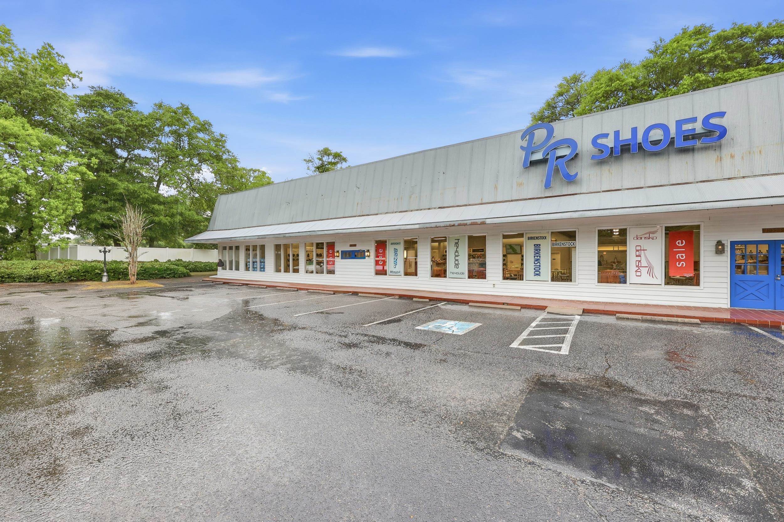 10589 N N Kings Hwy. Myrtle Beach, SC 29572