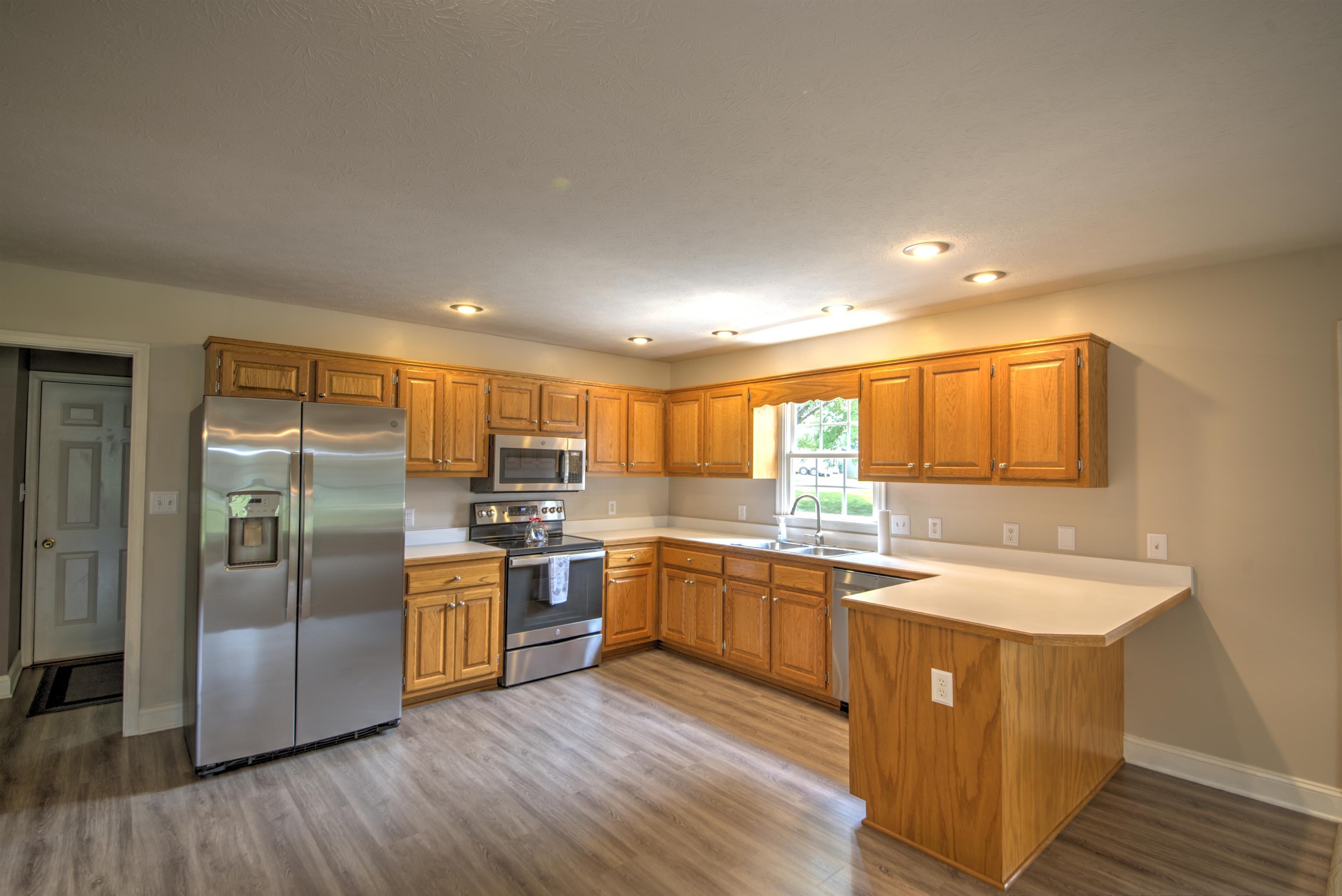 152 Nottingham Ln