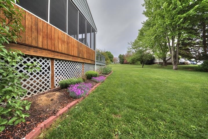 152 Nottingham Ln