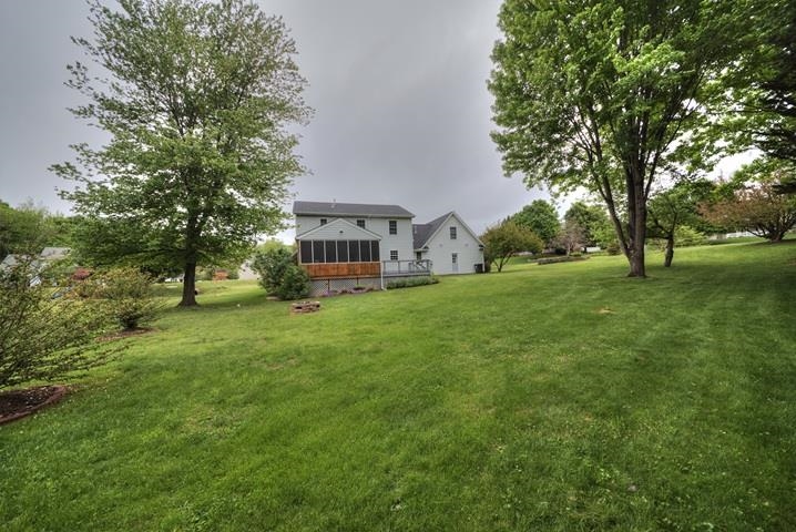 152 Nottingham Ln
