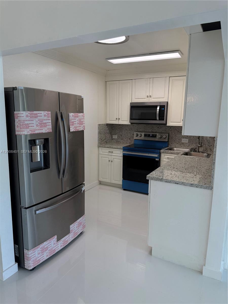 Runaway Bay Condo