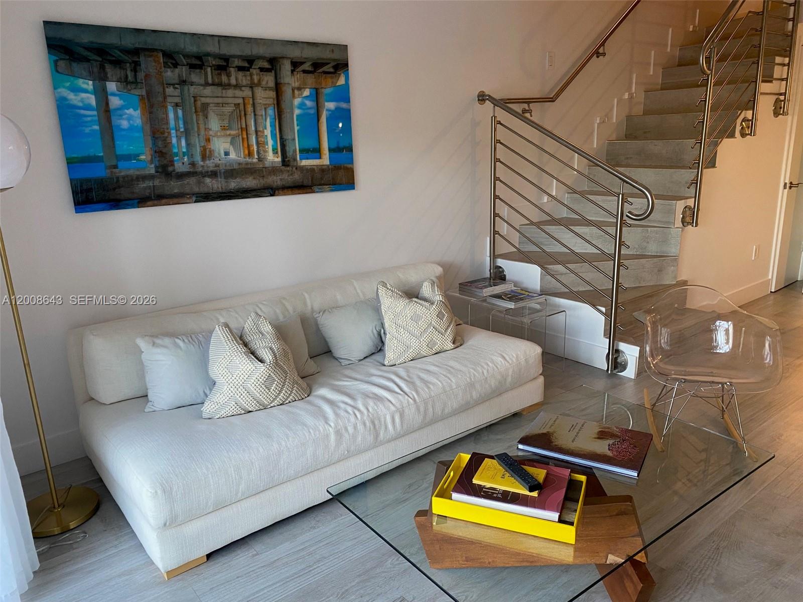 Property photo # 9