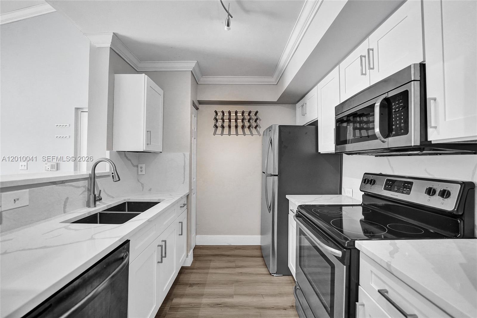 Property photo # 4