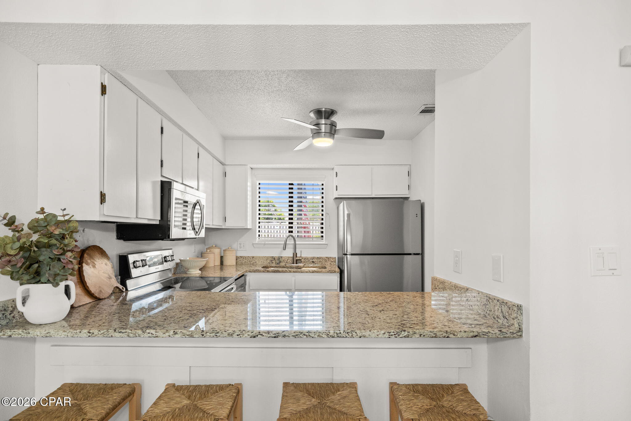 Image 17 For 17620 Front Beach Road 4bb