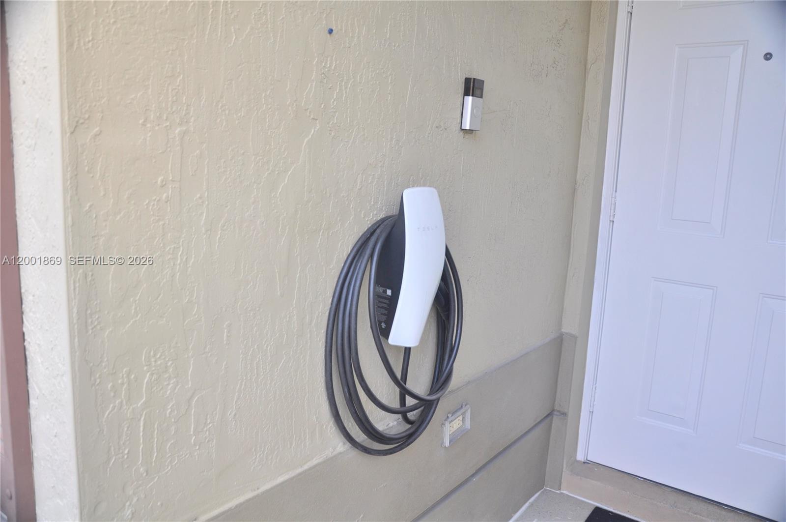 Property photo # 2