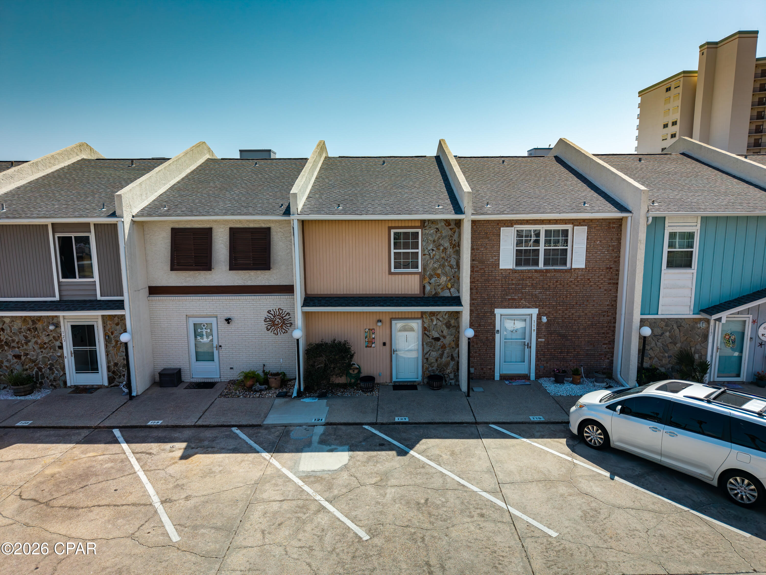 Image 102 For 6215 Thomas Drive 121