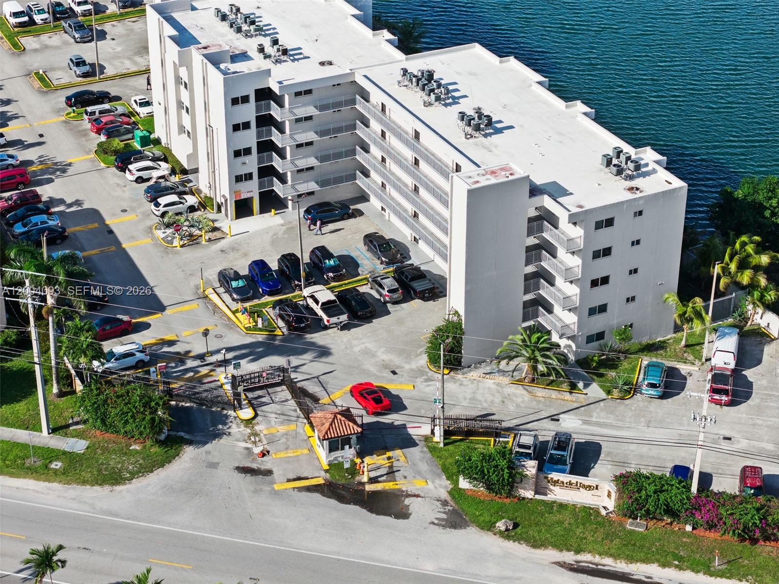 Homes for sale in Hialeah Gardens, FL | 9915 Okeechobee Rd, Hialeah Gardens, FL 33016 | Houzeo