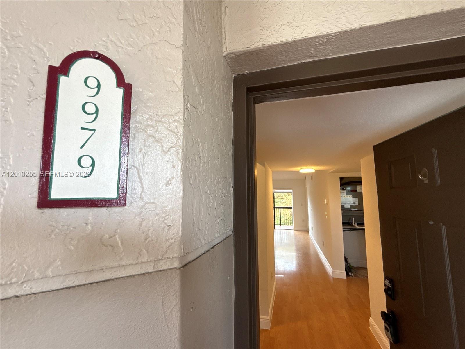 Villas De Venezia Condo