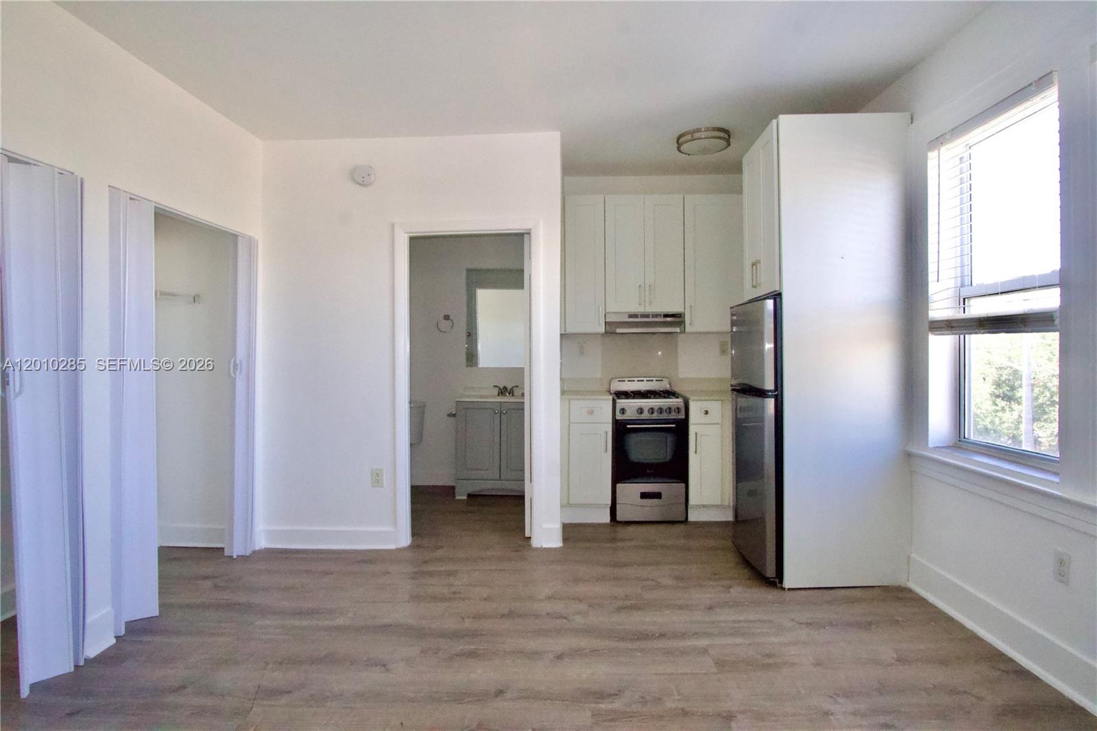 Property photo # 8