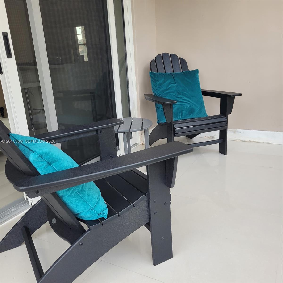 Property photo # 0