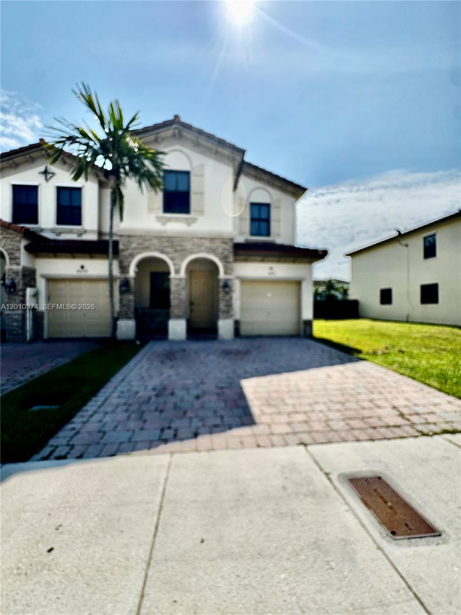 Property photo # 0