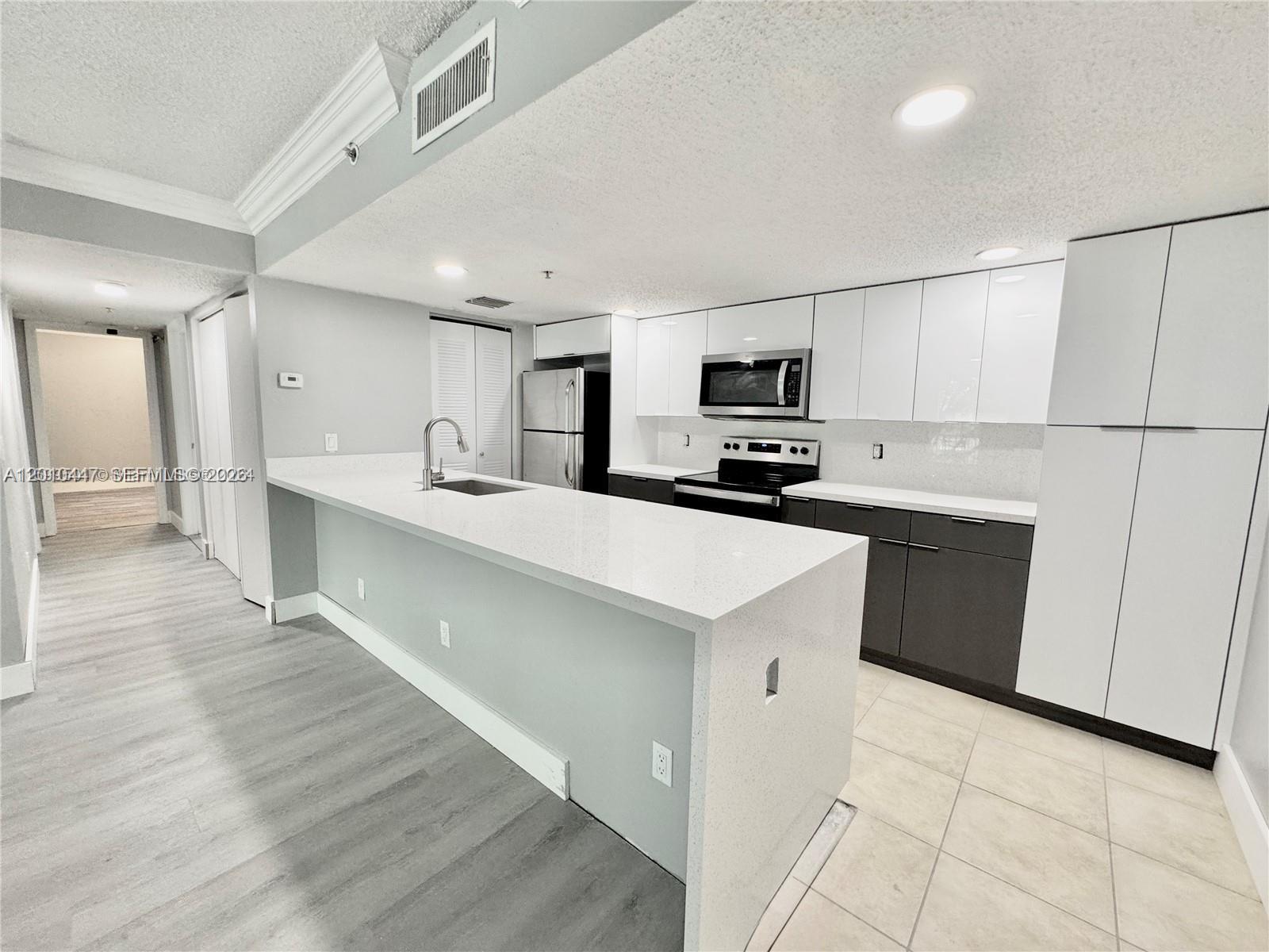 Nob Hill Landings Condo