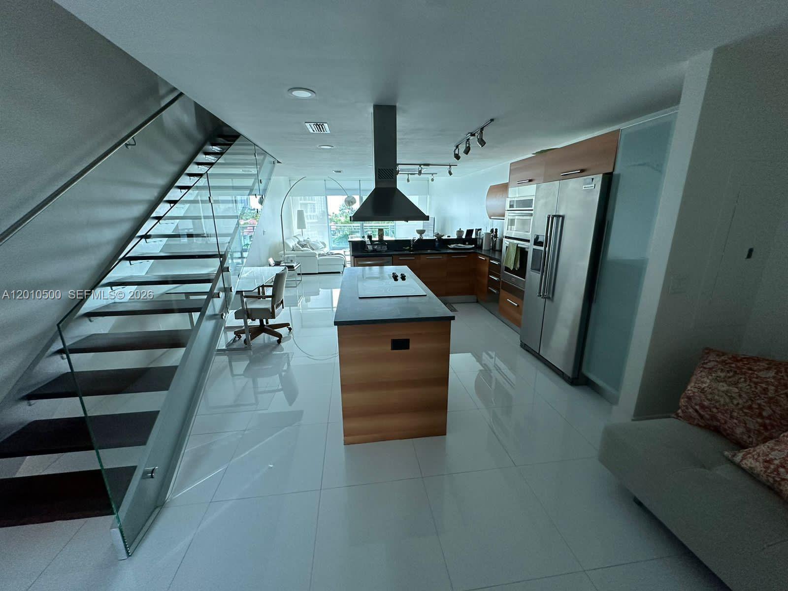 Property photo # 2