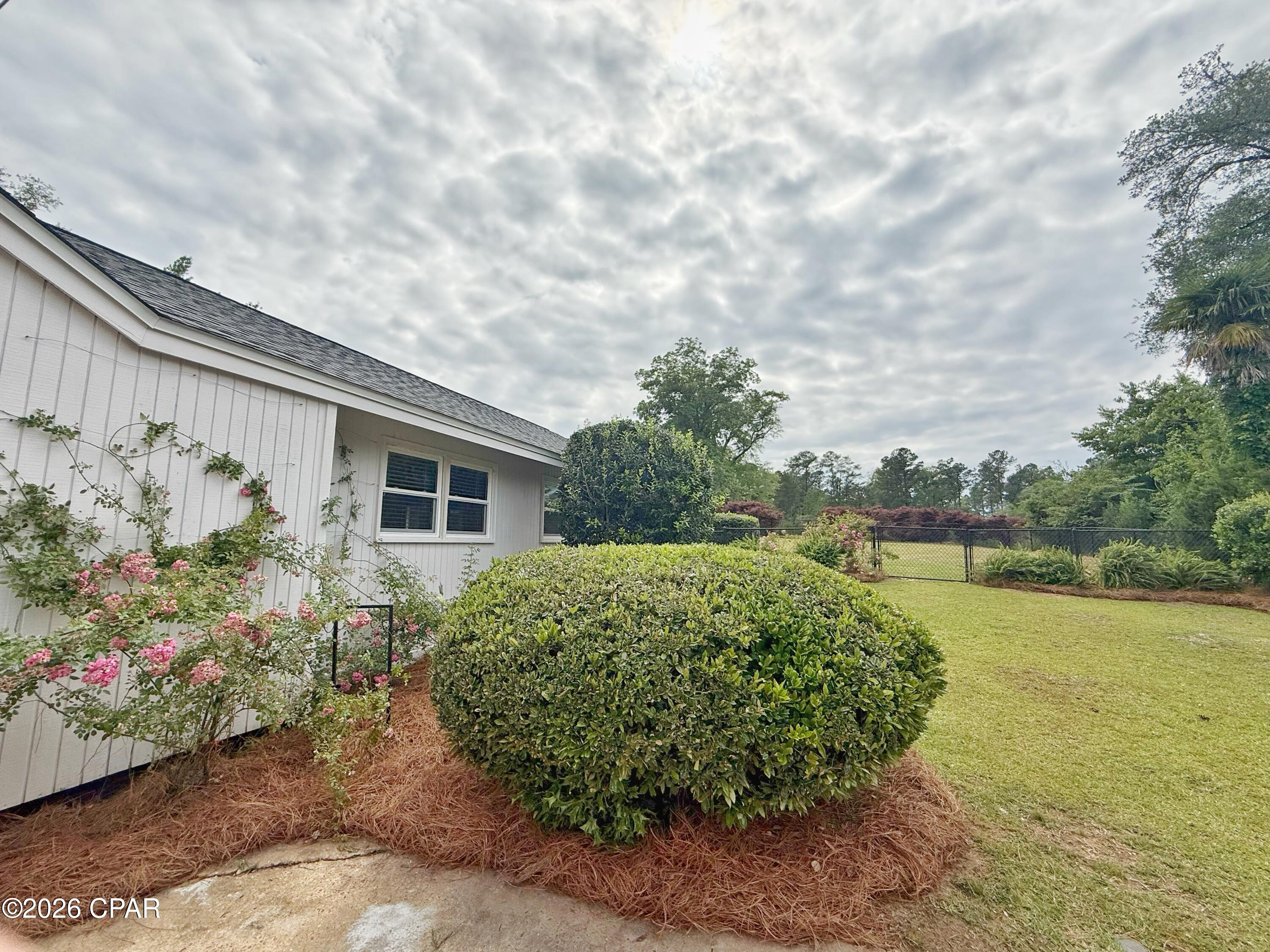 Image 61 For 3187 4th Street