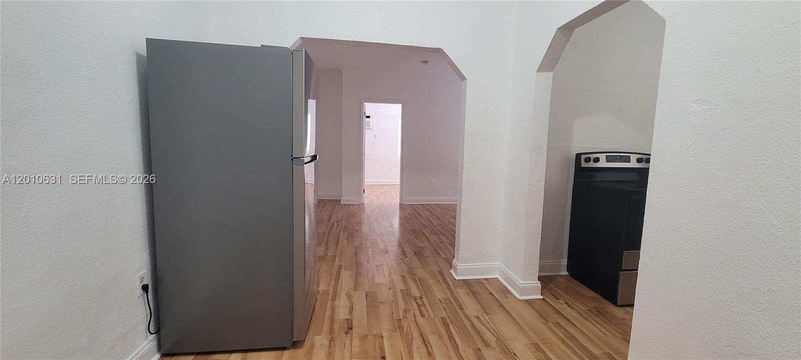 Property photo # 6