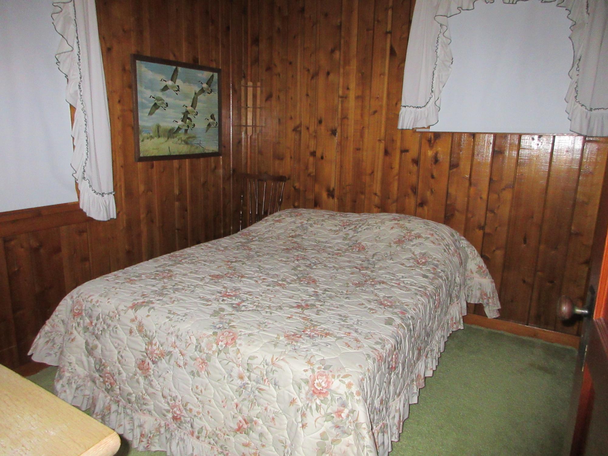 Metonga Lake Property 4343 Lakeview St E Photo 11