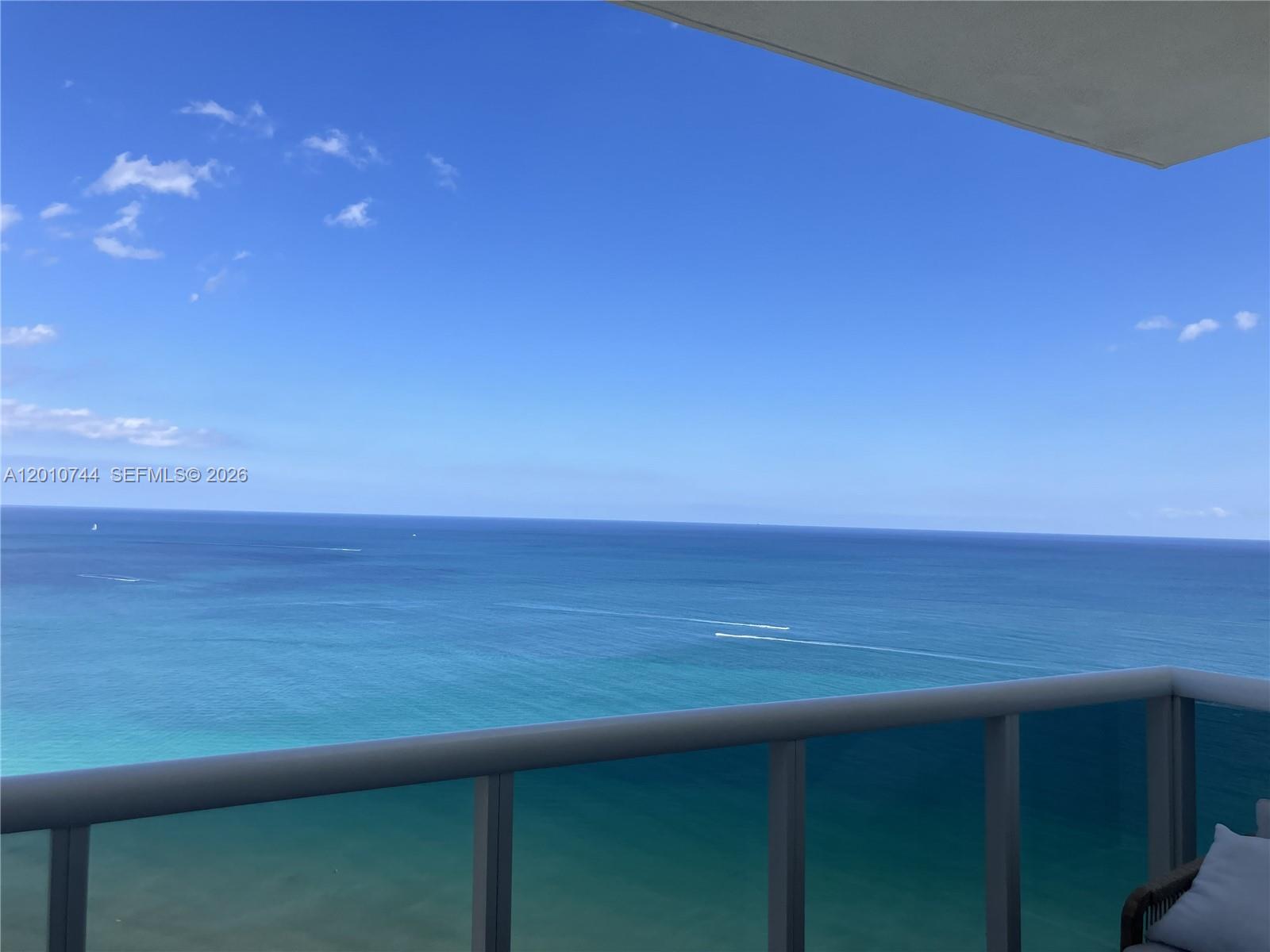 Trump Royale Condo