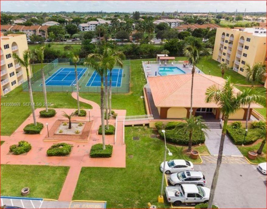 Coral Gate West Condo